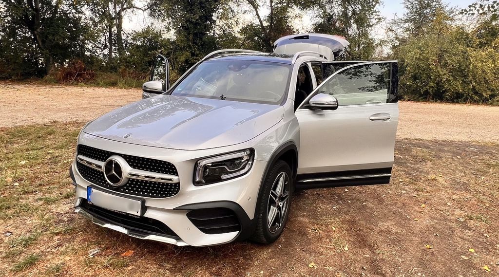Image of Mercedes-Benz GLB 250