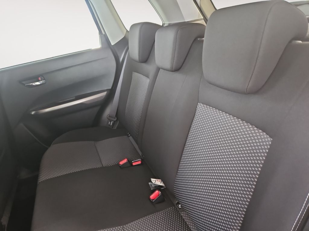 Fahrzeugabbildung Suzuki Vitara 1.4 Boosterjet Hybrid Comfort