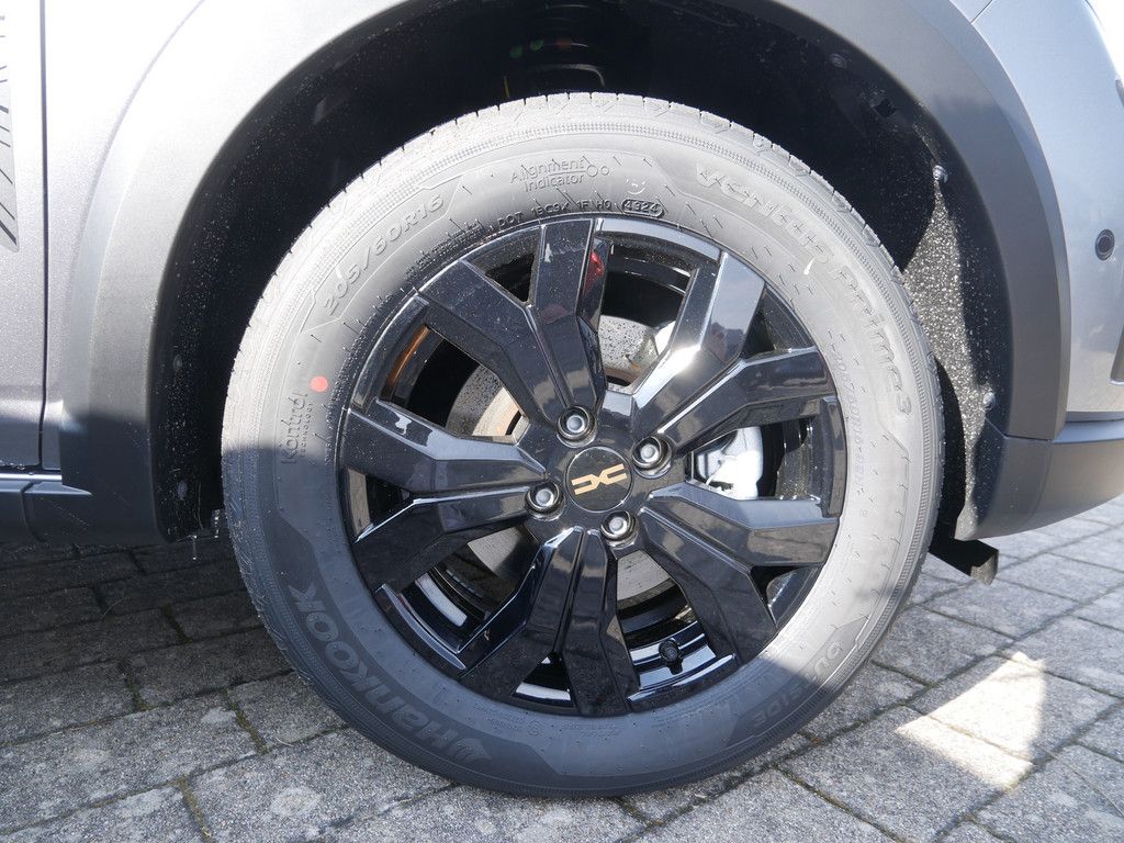 Fahrzeugabbildung Dacia Jogger Extreme TCe 110 7-Sitzer