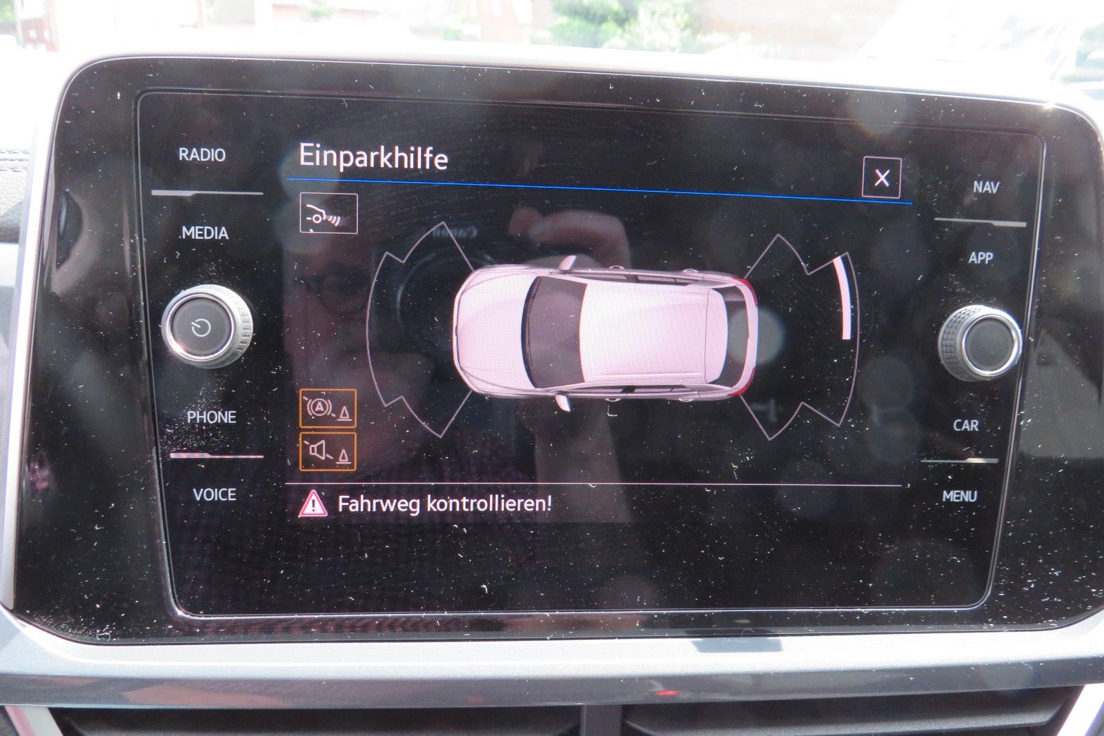 Fahrzeugabbildung Volkswagen T-Roc Style ACC APP MASSAGE SITZH. 17`KAMERA 1.H