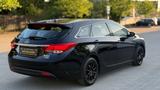 Hyundai i40 cw FIFA World Cup Edition/AUTOMATIK/PDC/SHZ/ - Hyundai i40 aus 2014