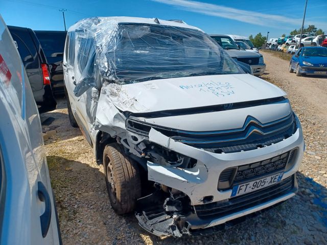 Citroën Berlingo 1.5 BlueHDi 130 Auto 7 Places / FT905