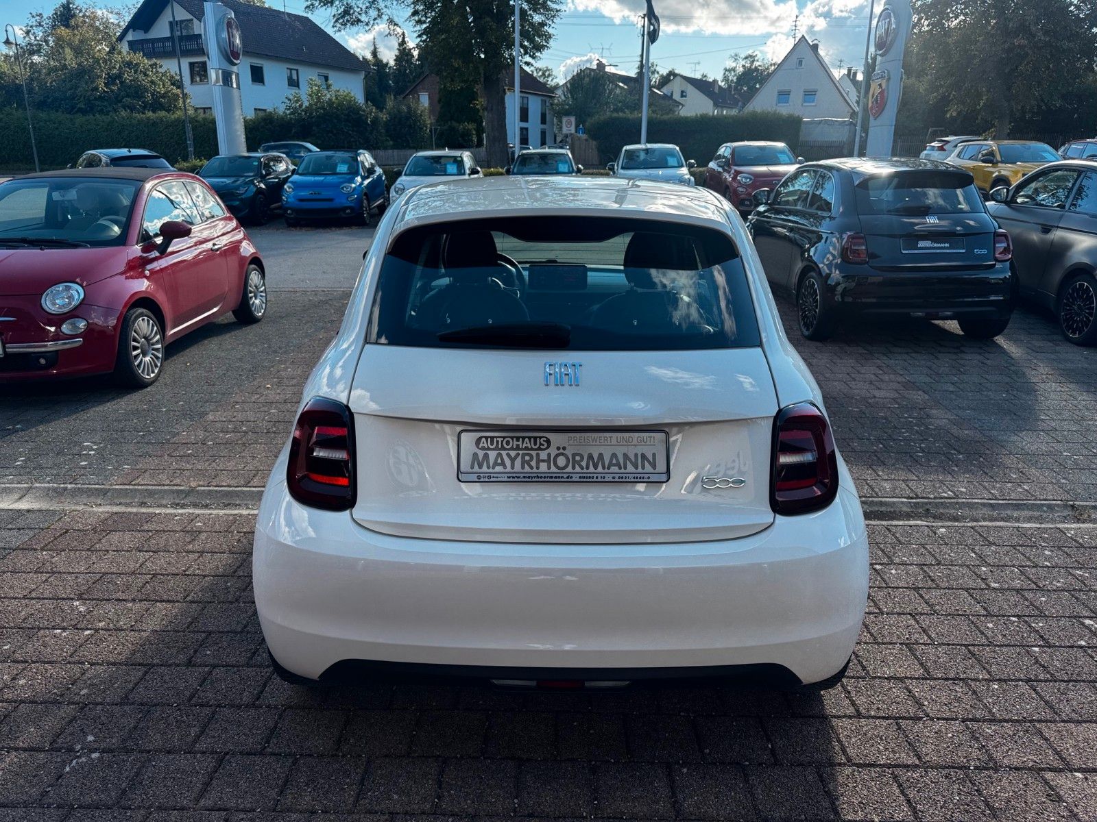 Fahrzeugabbildung Fiat 500e Carplay 118PS Klimaaut.