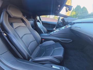 صورة مصغرة 12 لـ 2012 Lamborghini AVENTADOR