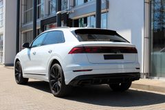 AUDI Q8 50 TDI quattro/ S-LINE/ PANO/ MATRIX/ STANDHZ AUDI Q8 50 TDI quattro/ S-LINE/ PANO/ MATRIX/ STANDHZ