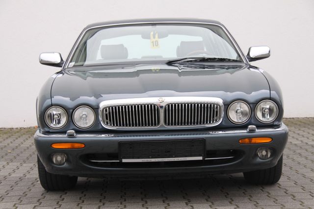 Jaguar Daimler V8 Langversion 2 Jahre Garantie