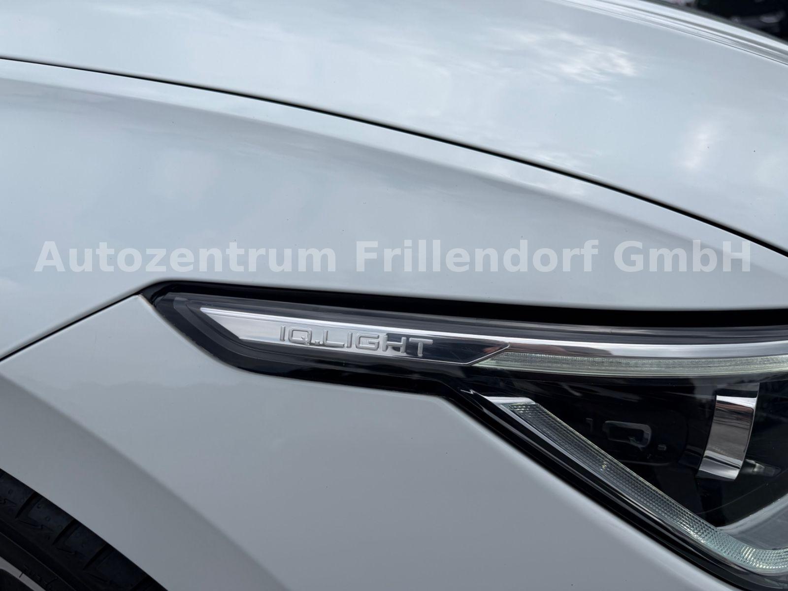 Volkswagen Golf VIII Lim. R-Line eTSI AUTOMATIK/LED/NAVI!!!, миниатюра 4