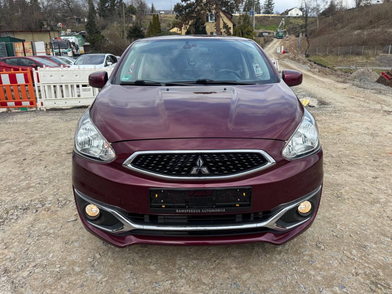 Mitsubishi Space Star Intro Edition+