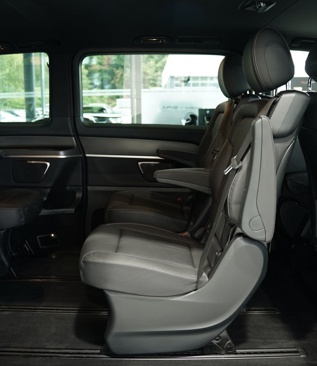 Mercedes Benz V 300