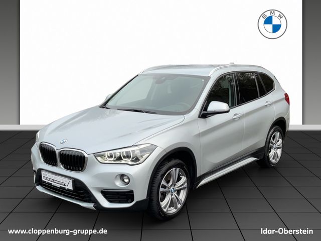 BMW X1 xDrive20i Sport Line AHK+LED+Shz/Lhz+PDC+RFK