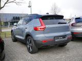 Volvo XC40 D4 AWD R Design ACC, AHK - Volvo: Allradantrieb