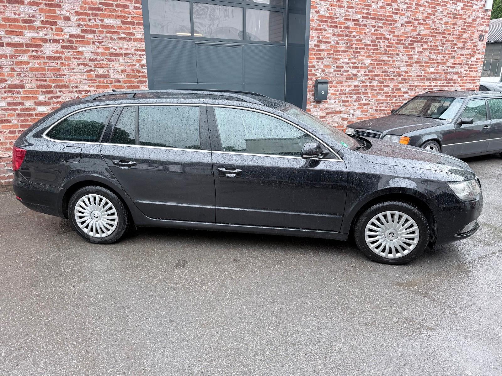 Skoda Superb Combi Ambition