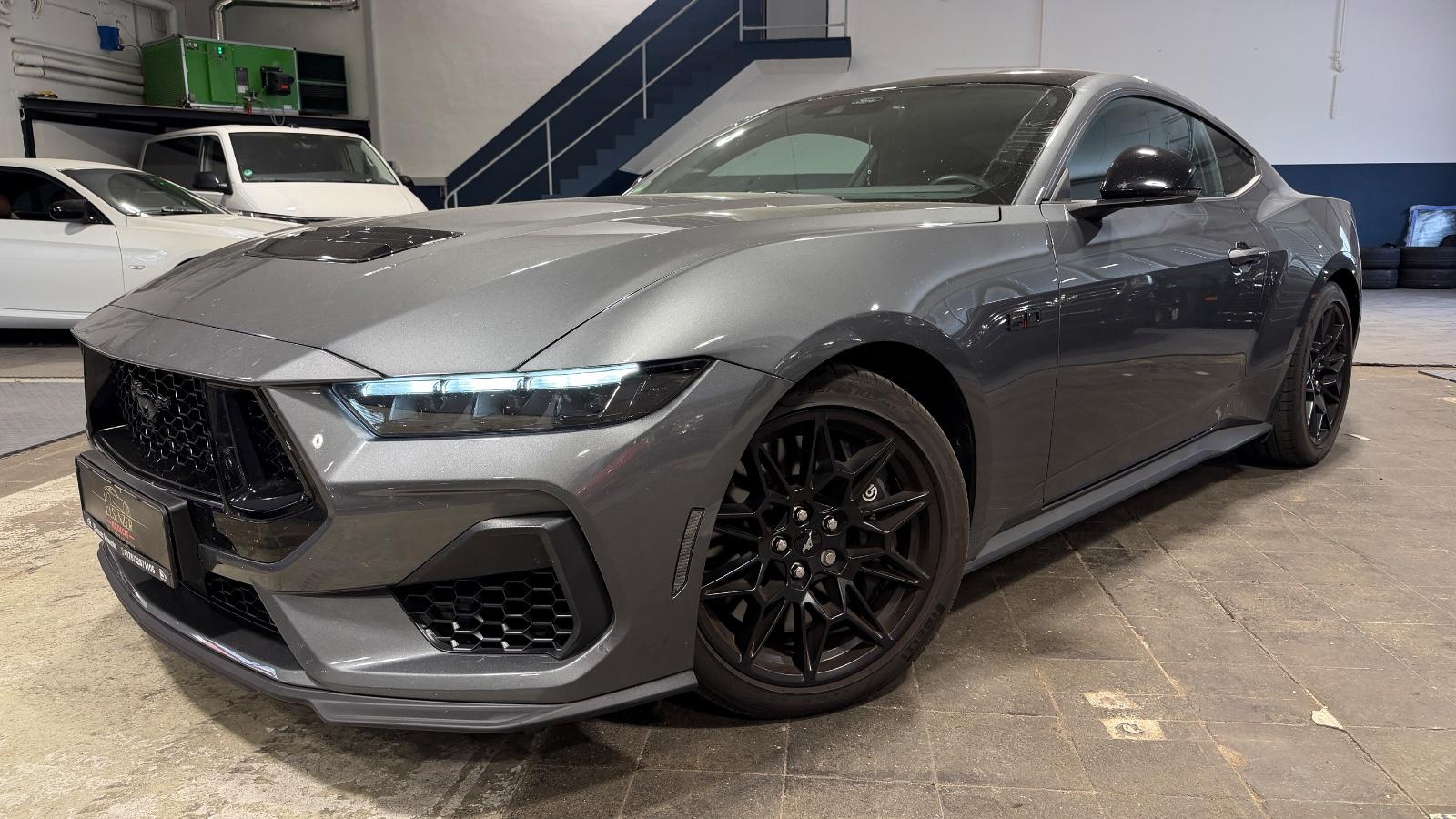 Ford Mustang Fastback 5.0 Ti-VCT V8 328 kW GT SERVICE