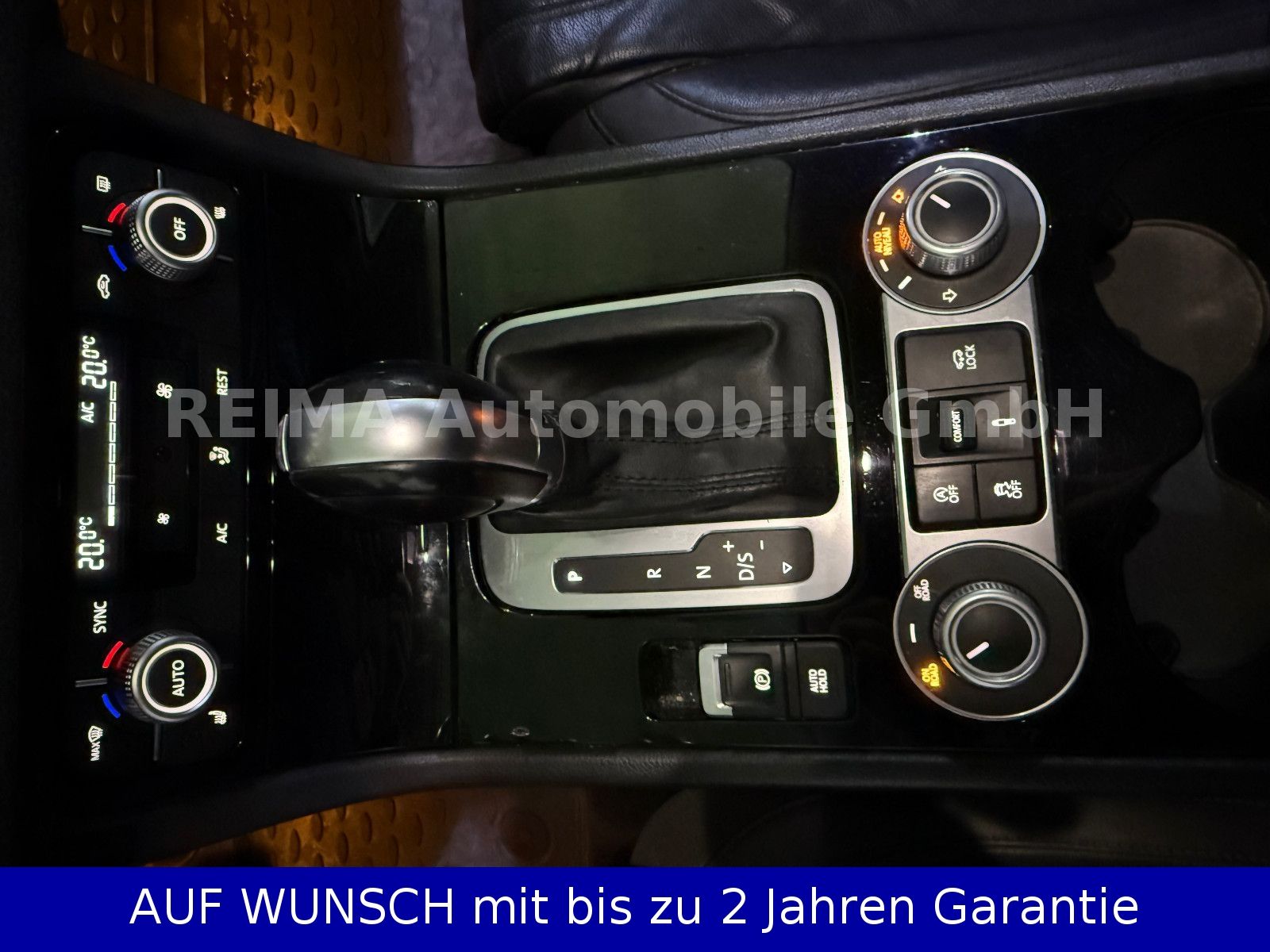 Fahrzeugabbildung Volkswagen Touareg V6 TDI 4Motion, R-Line, Pano, Xenon