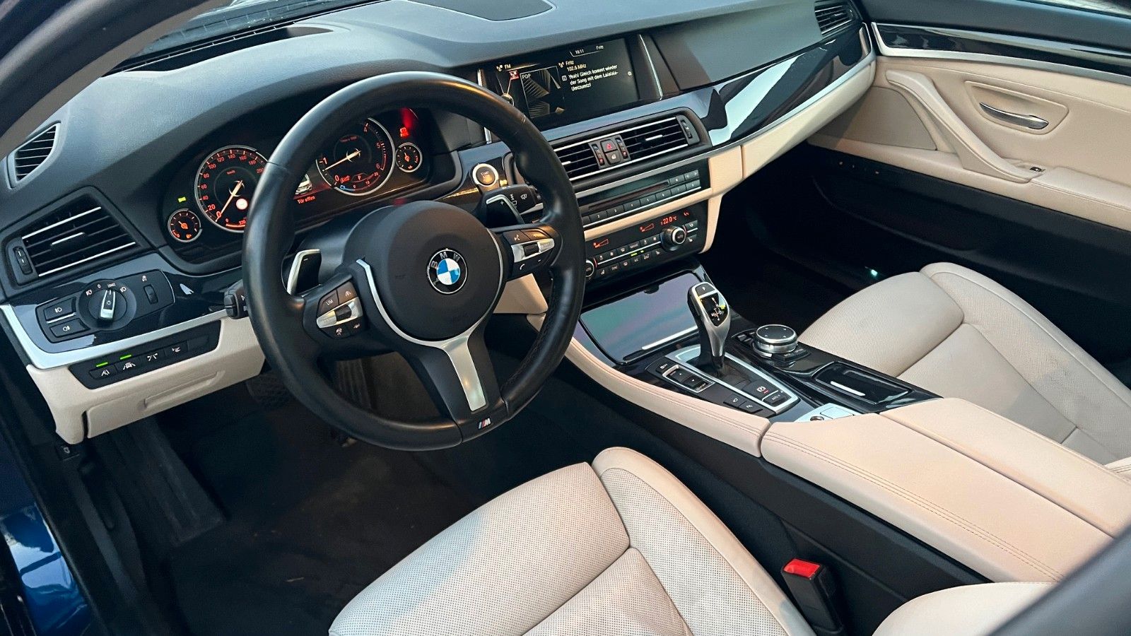 Fahrzeugabbildung BMW 535 5 Limousine 535 d