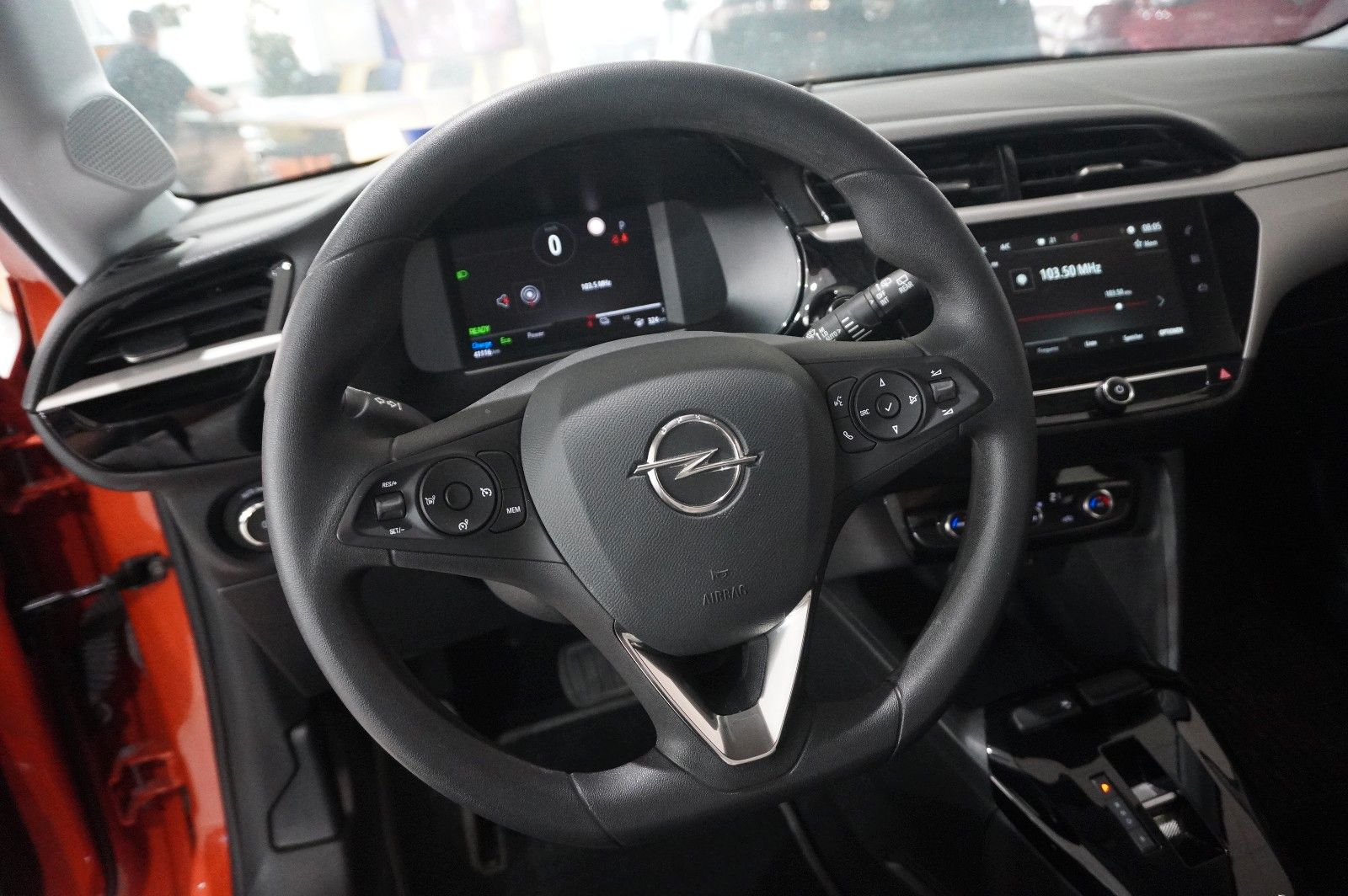 Fahrzeugabbildung Opel Corsa-e F EDITION 7KW NAVI/VIRT/TEMP/DAB/WÄRMEP.