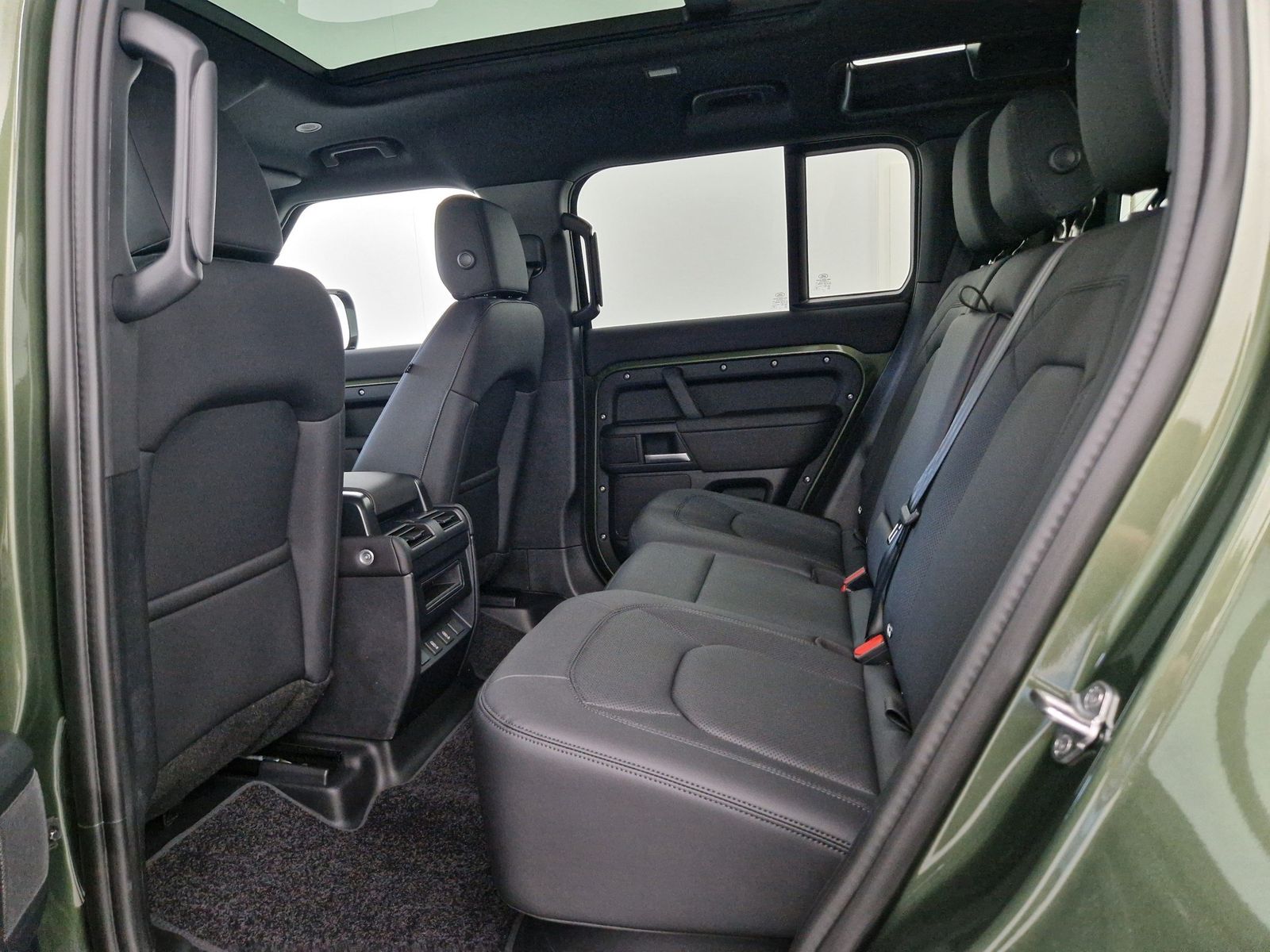 LAND ROVER Defender 110 3.0 Diesel D250 X-Dynamic SE 110 X- – Bild 10