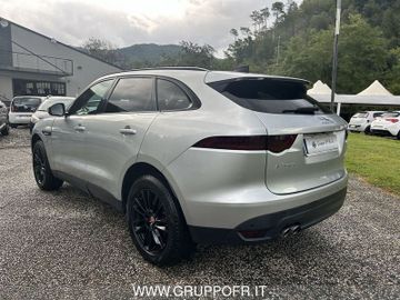 Jaguar F-Pace - 5