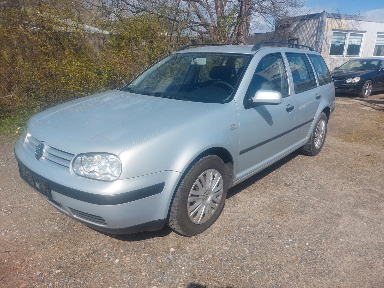Volkswagen Golf 1.6 Basis Variant