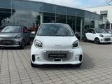 Smart smart EQ fortwo cabriolet Exclusive 22KW LED RüC - Smart: Weiß, Cabrio