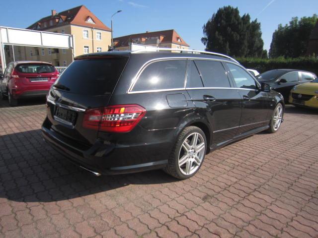 Mercedes-Benz E E 350 CDI BlueEfficiency (212.225)