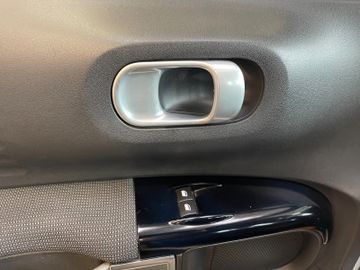 Citroën C4 Cactus W-OneTone *NAVI*SZHZ*AHK*TEMPOMAT*PDC*