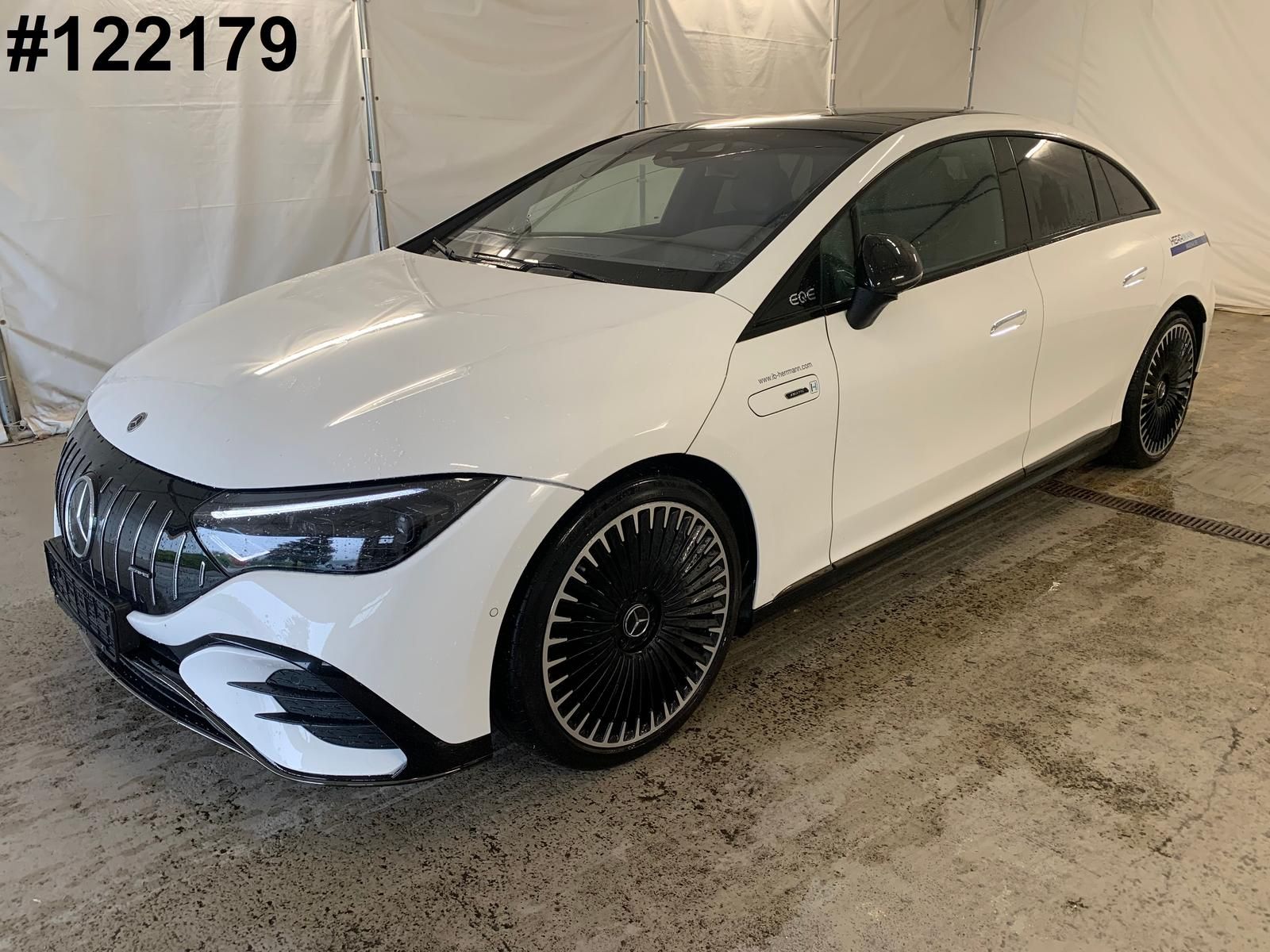 MERCEDES-BENZ EQE 43 AMG NP134t€ HYPERSCREEN/MASSAGE/PANO/21"