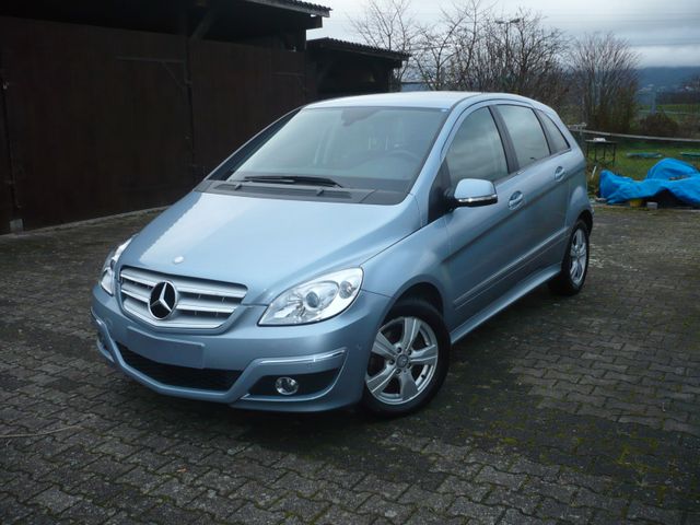 Mercedes-Benz B-Klasse 200 AUTOMATIK/KM 76000/TÜV 10/26/ALU