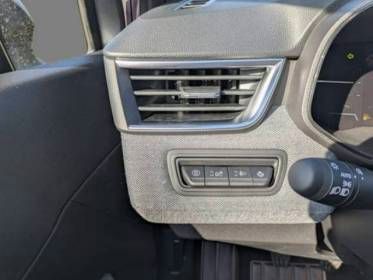 Fahrzeugabbildung Renault CLIO Techno TCe 90