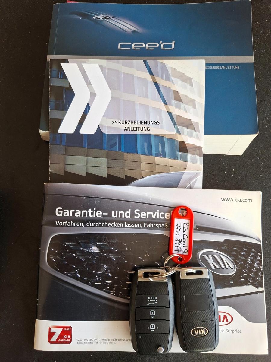 Kia cee'd 2015 — photo 43