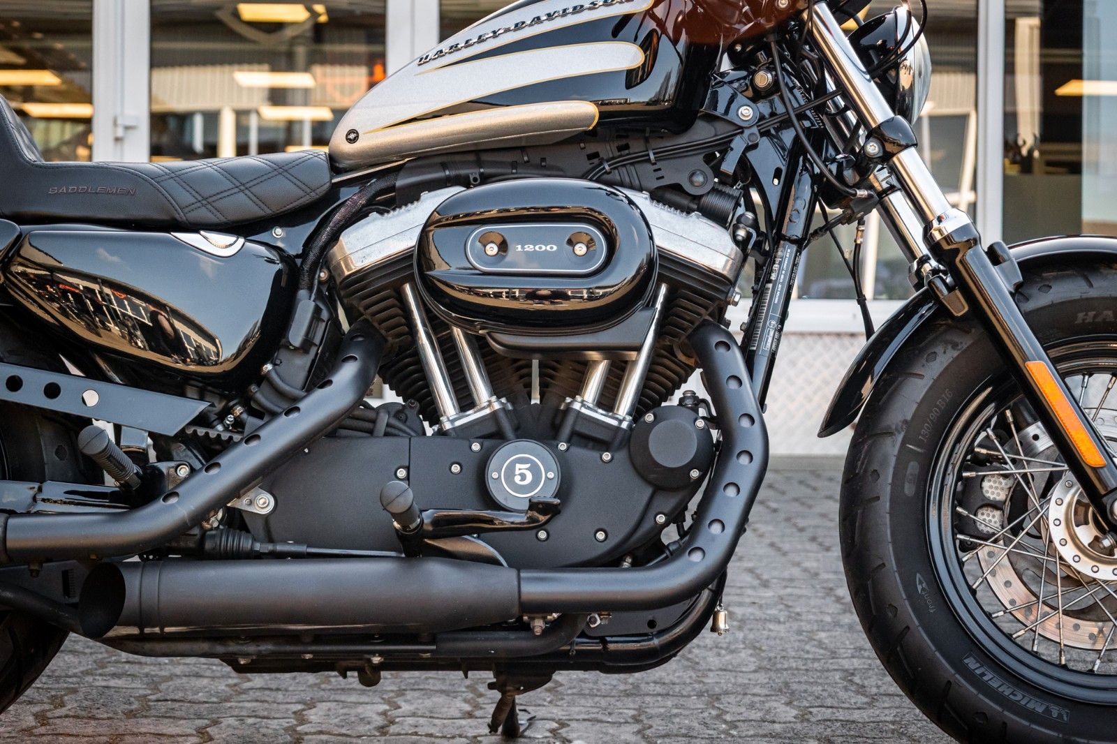 Fahrzeugabbildung Harley-Davidson XL1200X SPORTSTER FORTY-EIGHT - Remus -