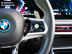 BMW M760 – 20 / 33