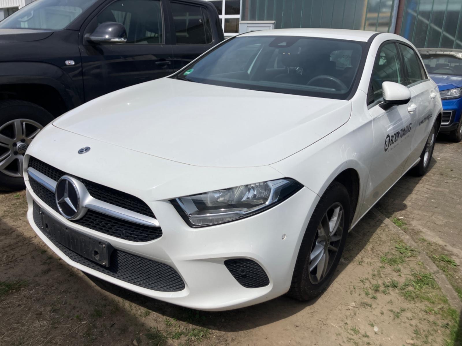 Mercedes-Benz A 180 d