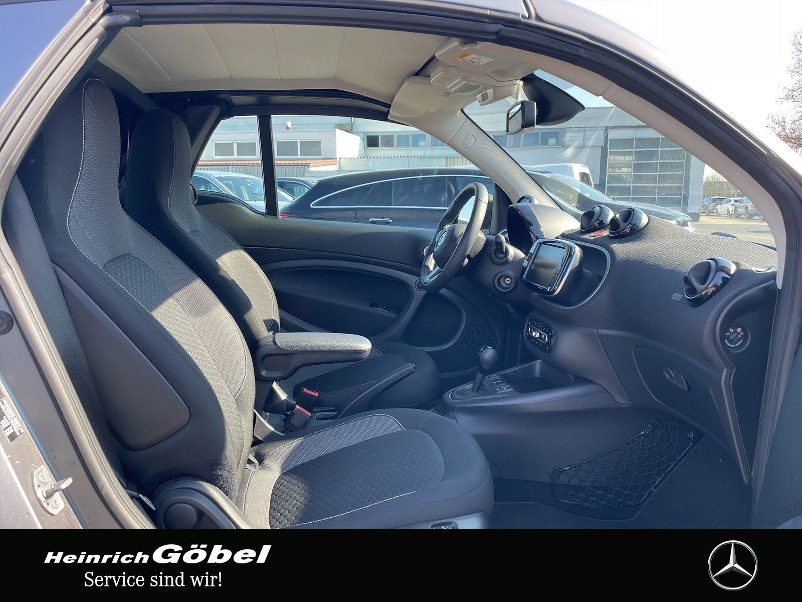 Fahrzeugabbildung Smart EQ*CABRIO*22kW*ALLWETTERREIFEN*AMBIENTE*LED