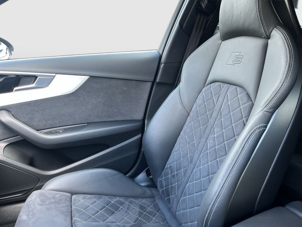 Audi S4 - Bild 28