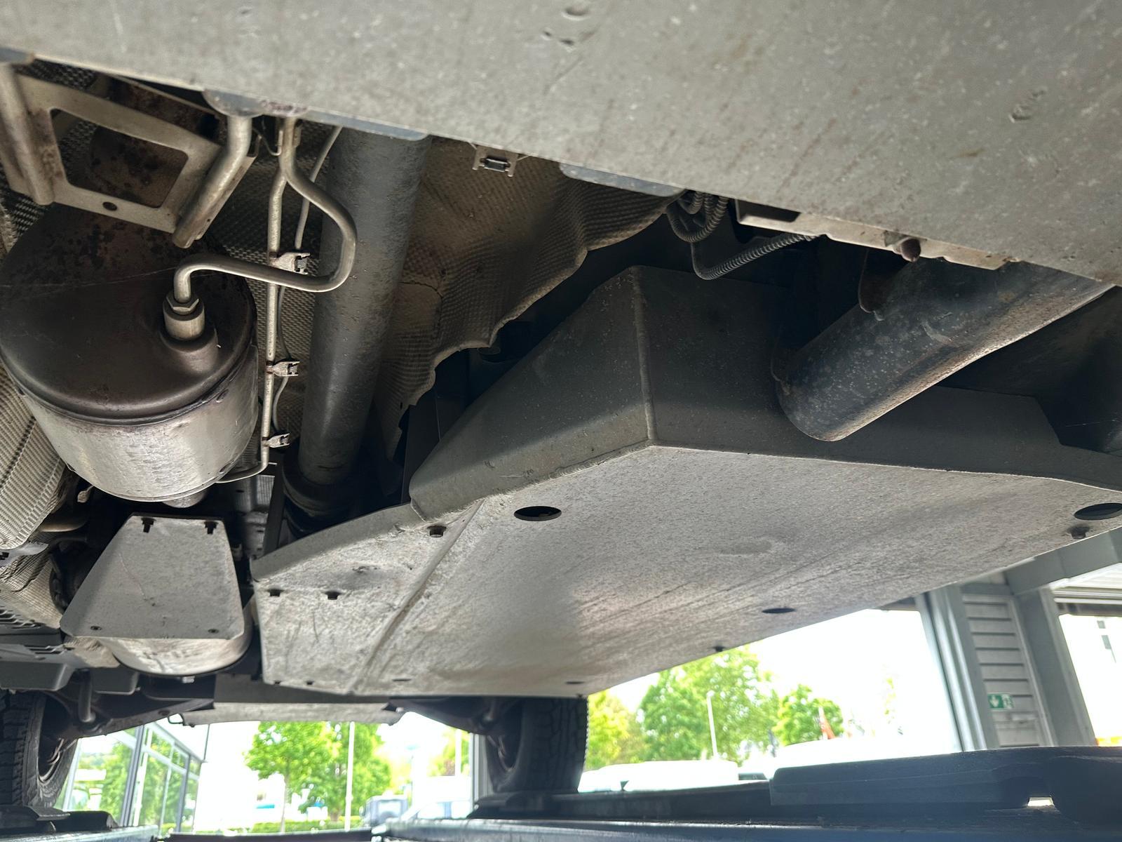 Volkswagen T5 WIDDER 4MOTION ROCKTON SEIKEL BUNDESWEHR OFFR