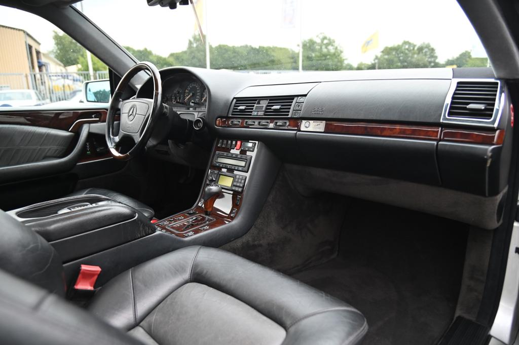 Mercedes-Benz CL 600