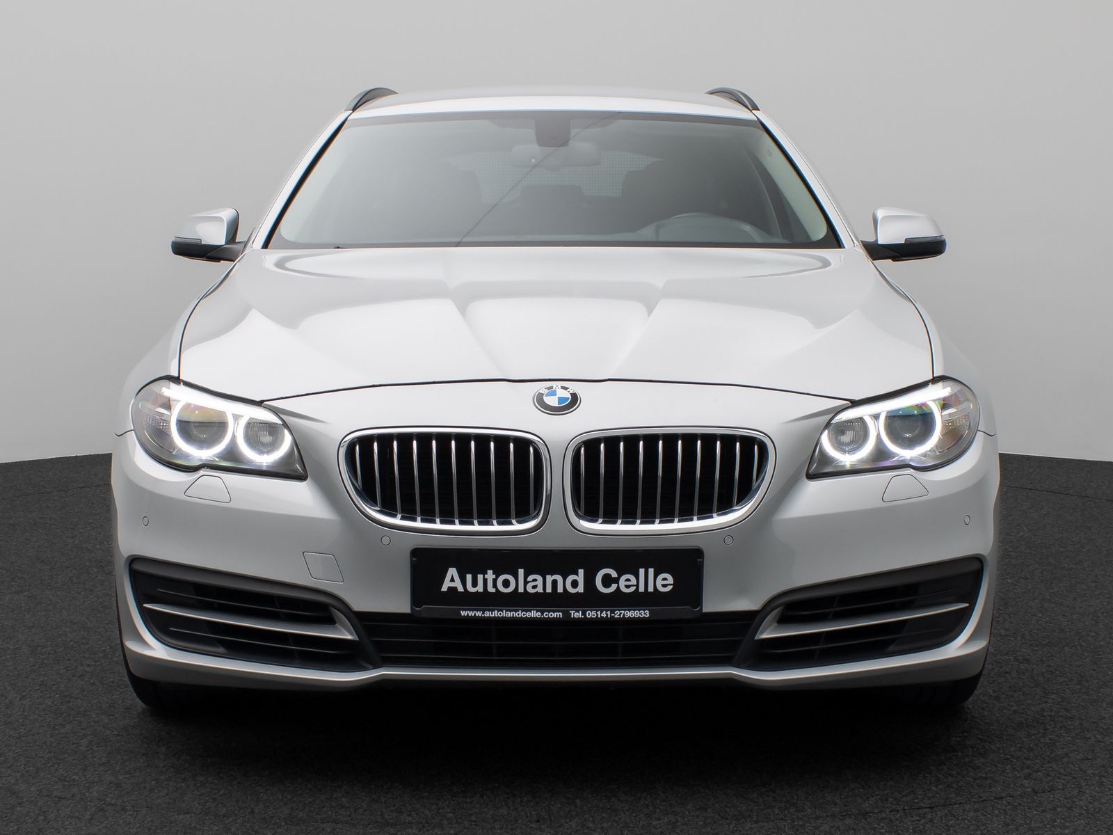 Fahrzeugabbildung BMW 525d NaviPro Fernlichtassist PDC Leder AdapLicht