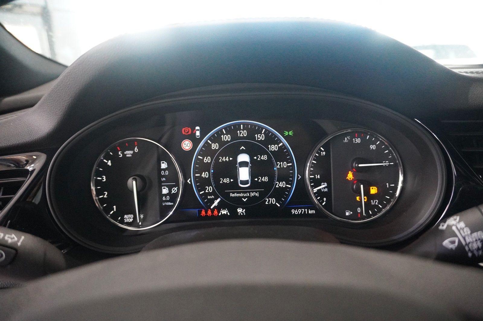 Fahrzeugabbildung Opel Insignia B ST 2.0D INNOV. NAVI/LED/KAMERA/AHK