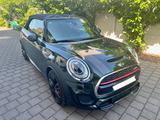 MINI John Cooper Works Cabrio  - MINI John Cooper Works Cabrio: Automatik