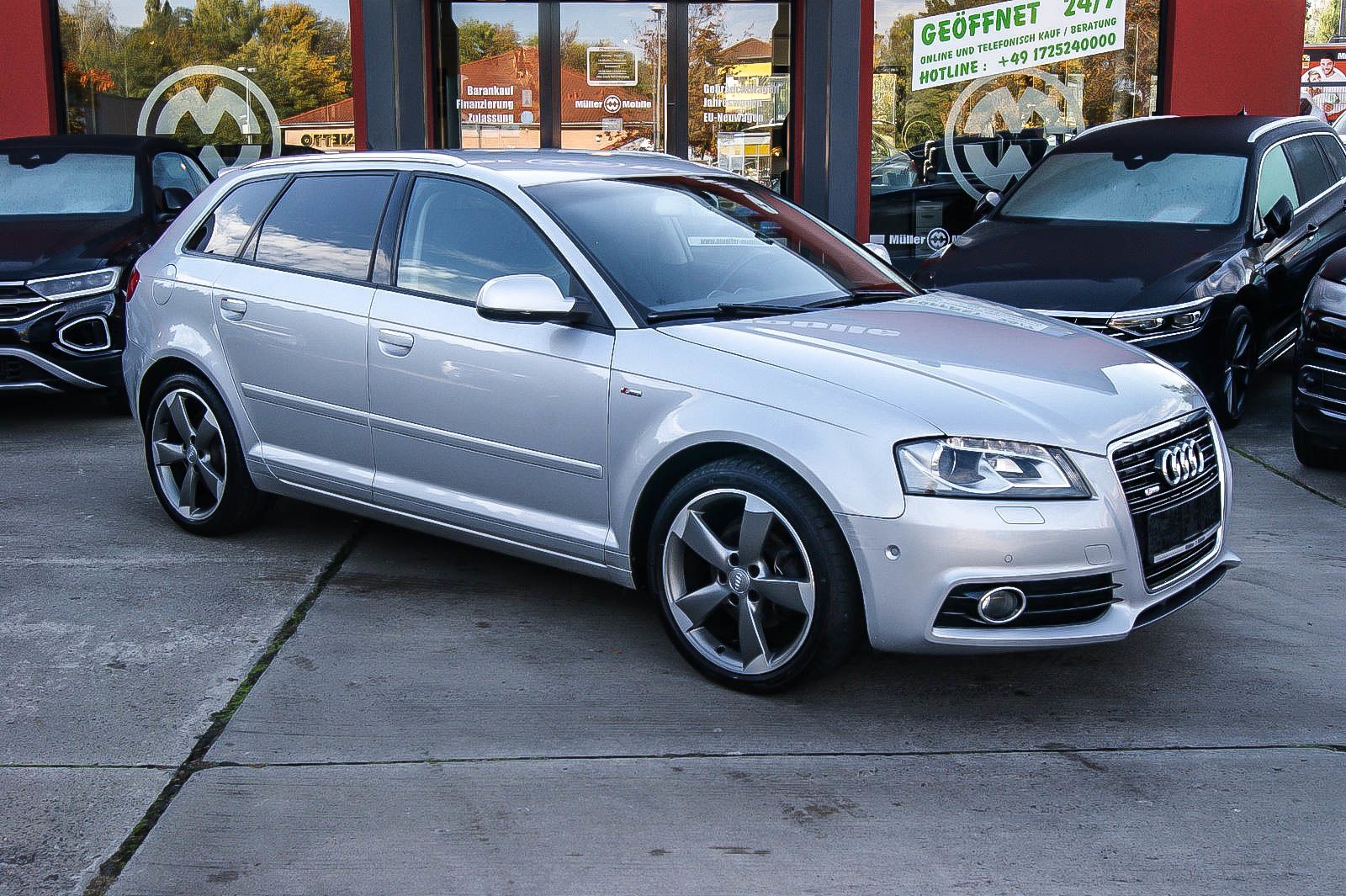 Fahrzeugabbildung Audi A3 Sportback 20TDI S-LINE DSG XENON NAVI SPORT