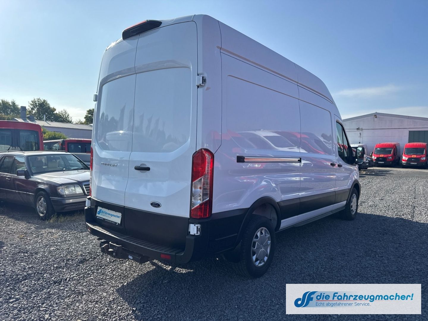 Fahrzeugabbildung Ford Transit Kasten 350 L3 Trend Apple CarPlay Androi
