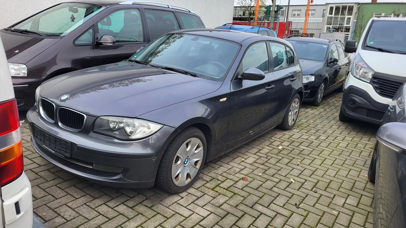 BMW 116 Baureihe 1 Lim. 116i  benzina klima  tip top