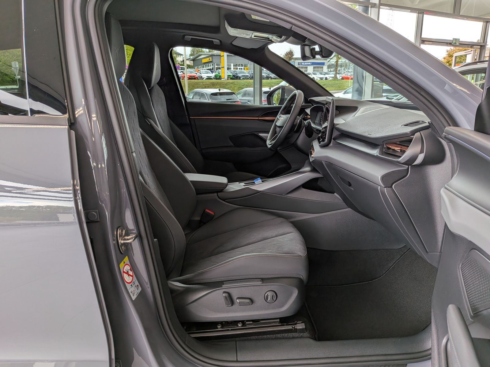 Fahrzeugabbildung CUPRA Terramarr 2.0 VZ 4D Drive-XL Matrix Pano 5J-Gar.