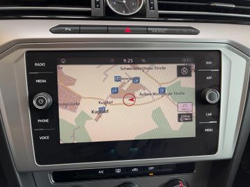 Volkswagen Passat Variant  *1.HAND*NAVI*APS*AHK*LED*SMARTL*