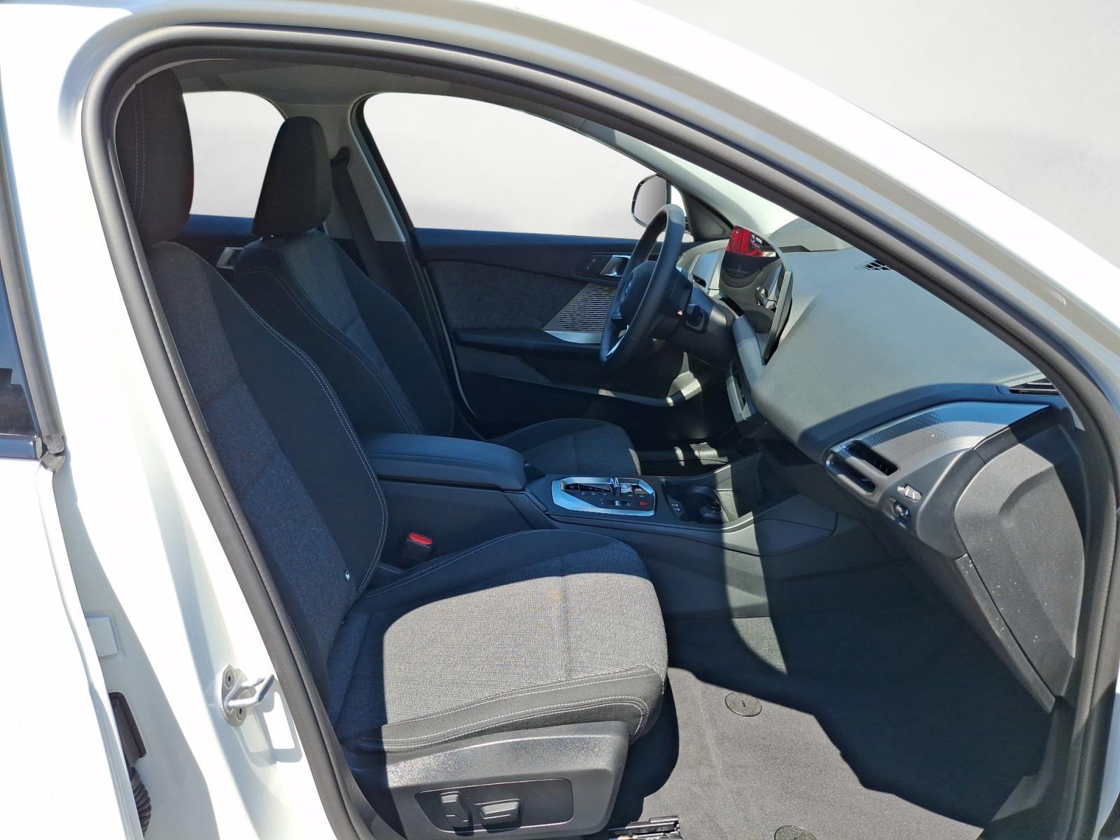 BMW 1 Series Steptronic Niere Iconic Head-Up Parking Assi, миниатюра 7