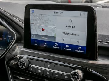 Ford Kuga 2.5 Plug-In Hybrid Vignale Parkautomatik