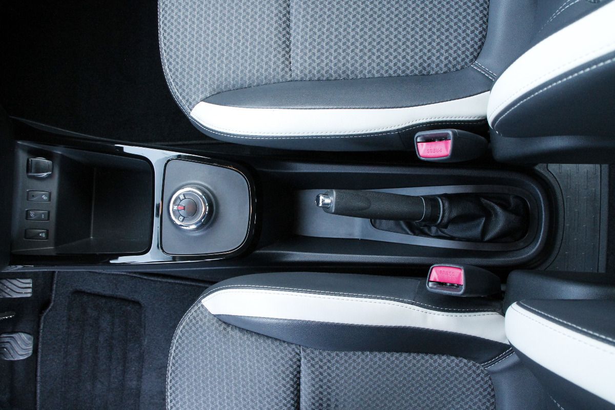 Fahrzeugabbildung Dacia Spring Essential