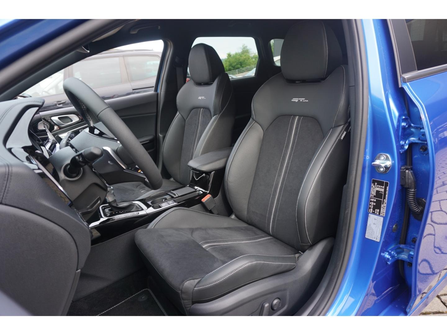 Kia Ceed_sw 1.5T 140 GT Line DCT7 AHK Navi Techn. AC