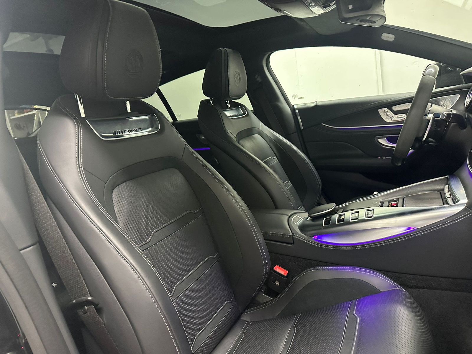 Fahrzeugabbildung Mercedes-Benz GT 63  S E Performance *PANO*AERODYNAMIK*CARBON*